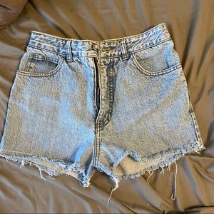 VINTAGE GUESS SHORTS